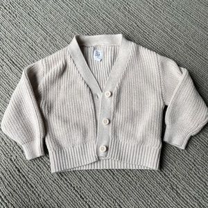Baby gap knit sweater